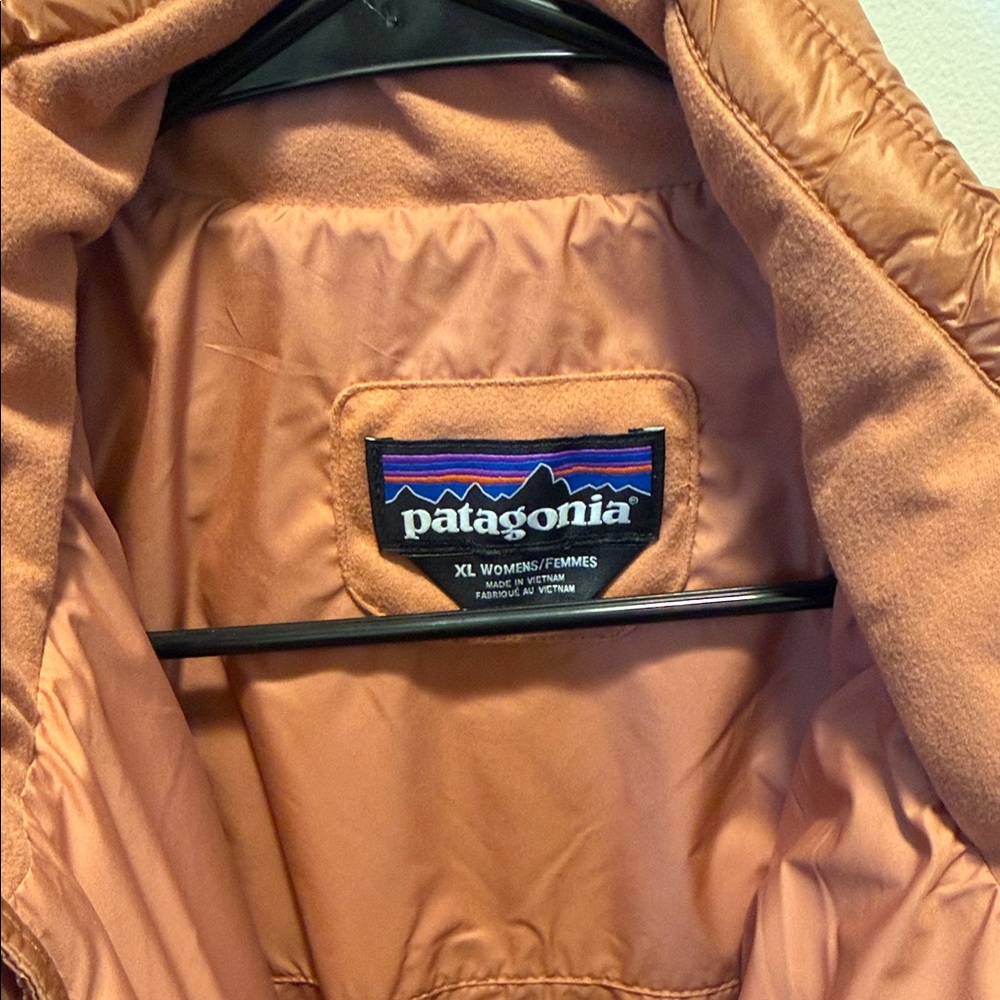 Patagonia Rust Quilted Jacket - image 2